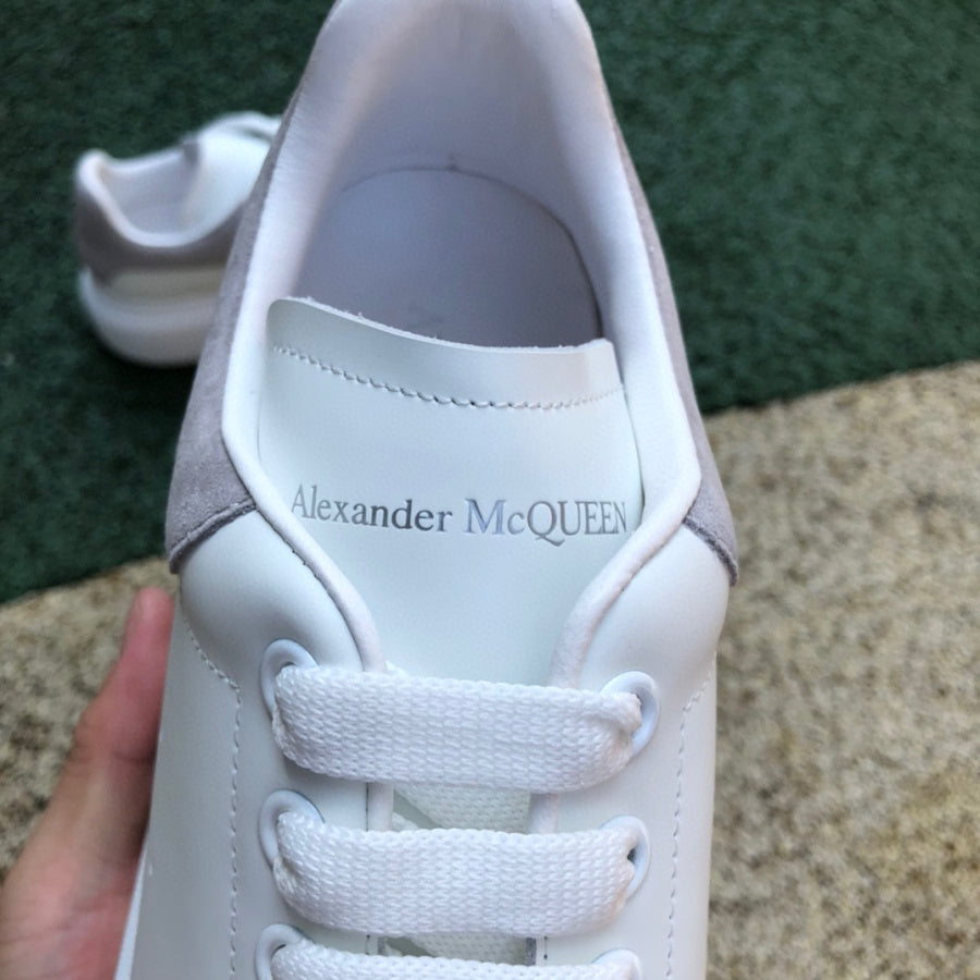 ALEXANDER MCQUEEN